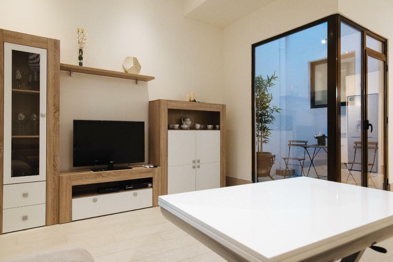 סביליה Luxury Apartment Penuelas Free Parking מראה חיצוני תמונה