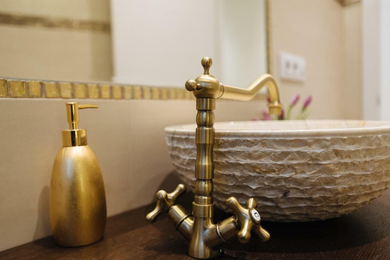סביליה Luxury Apartment Penuelas Free Parking מראה חיצוני תמונה