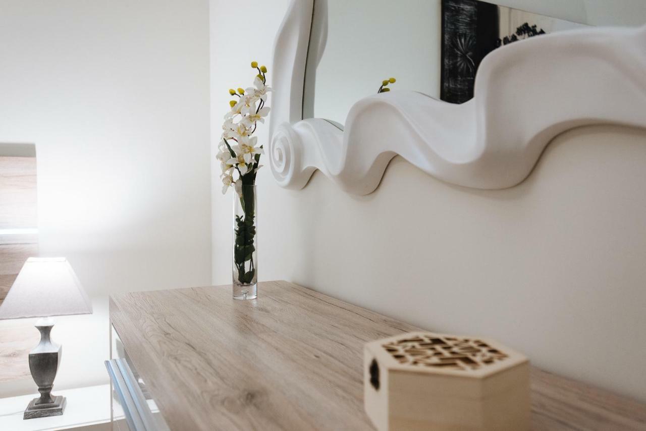 סביליה Luxury Apartment Penuelas Free Parking מראה חיצוני תמונה