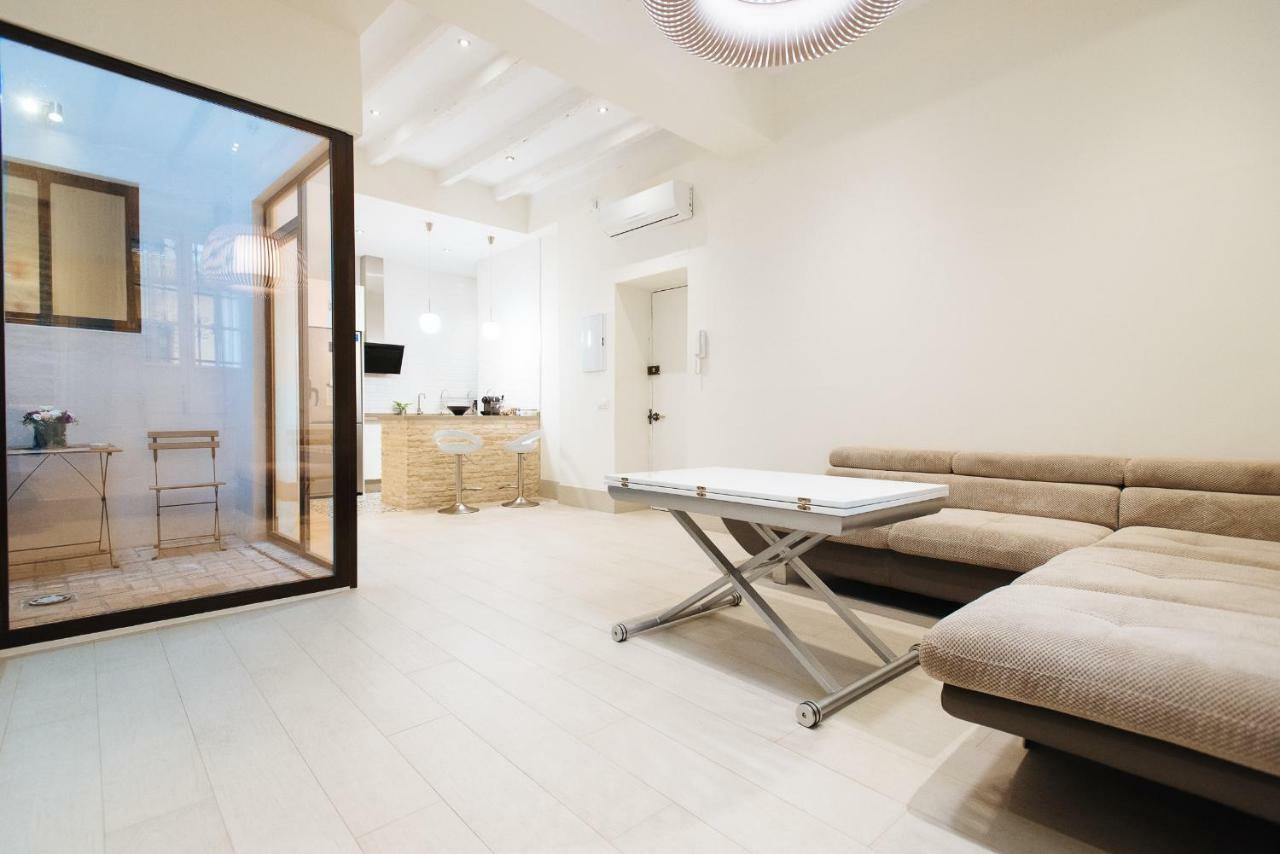 סביליה Luxury Apartment Penuelas Free Parking מראה חיצוני תמונה